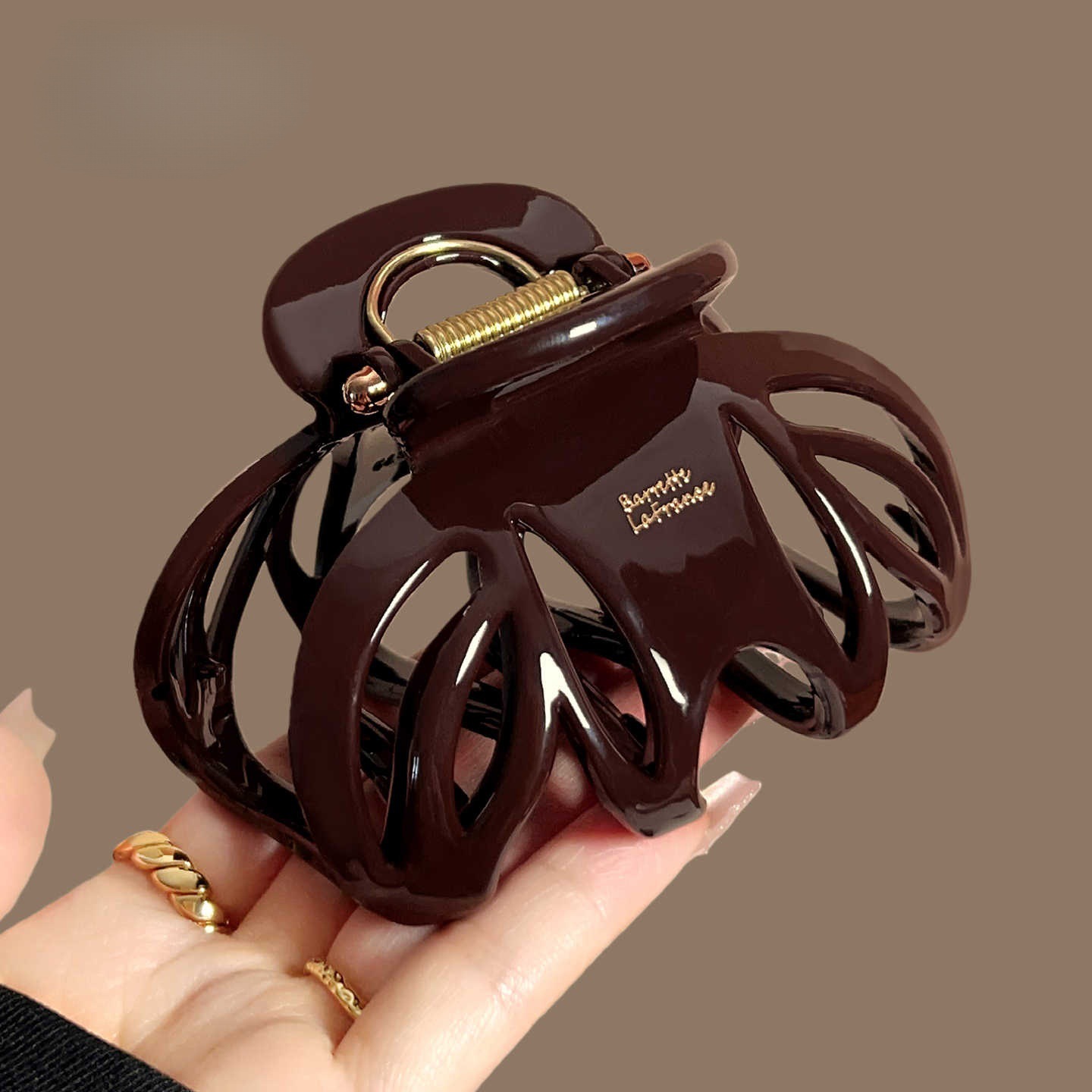 Винтажная большая заколка-краб – обзор и цена Hair Clip Claw Large