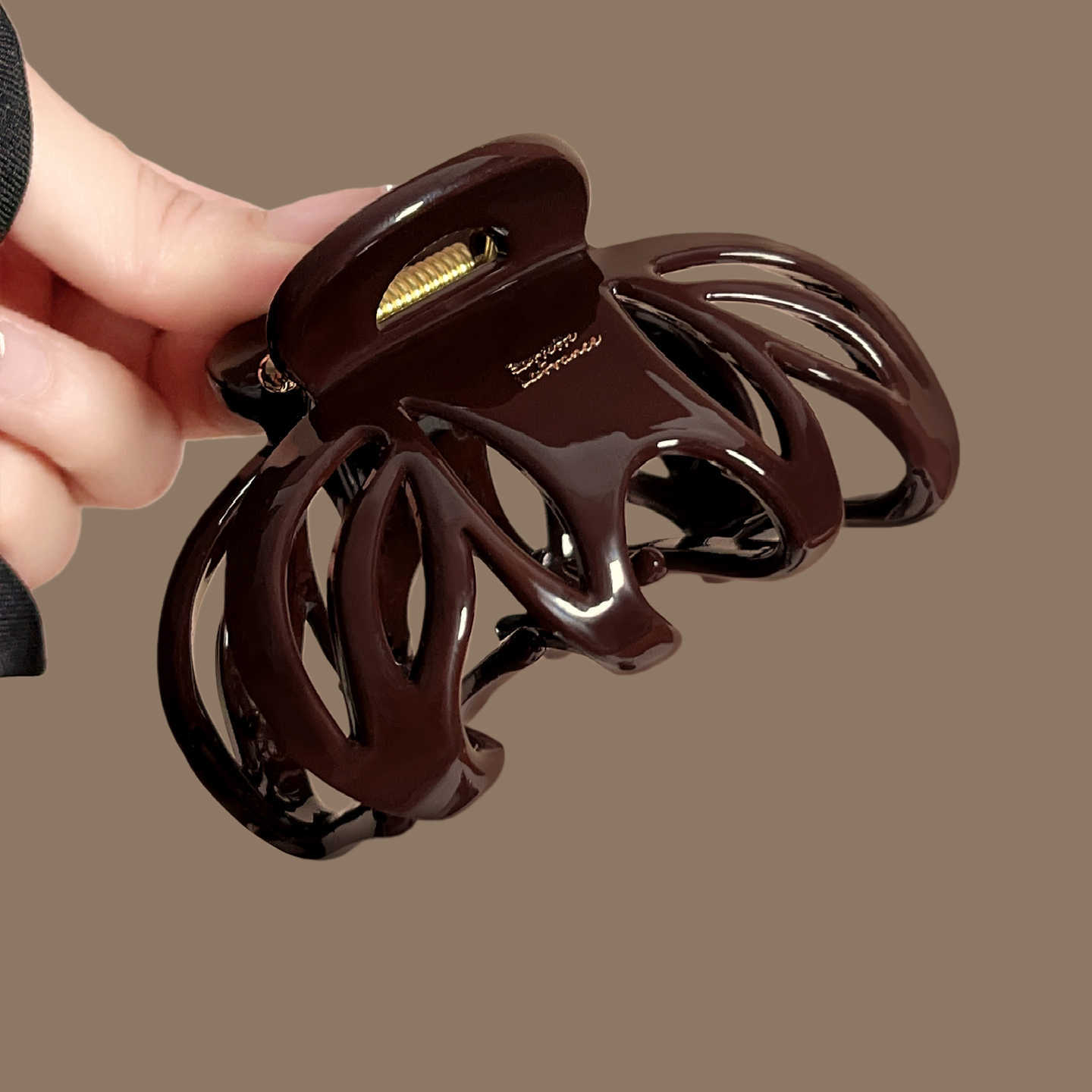 Винтажная большая заколка-краб – обзор и цена Hair Clip Claw Large